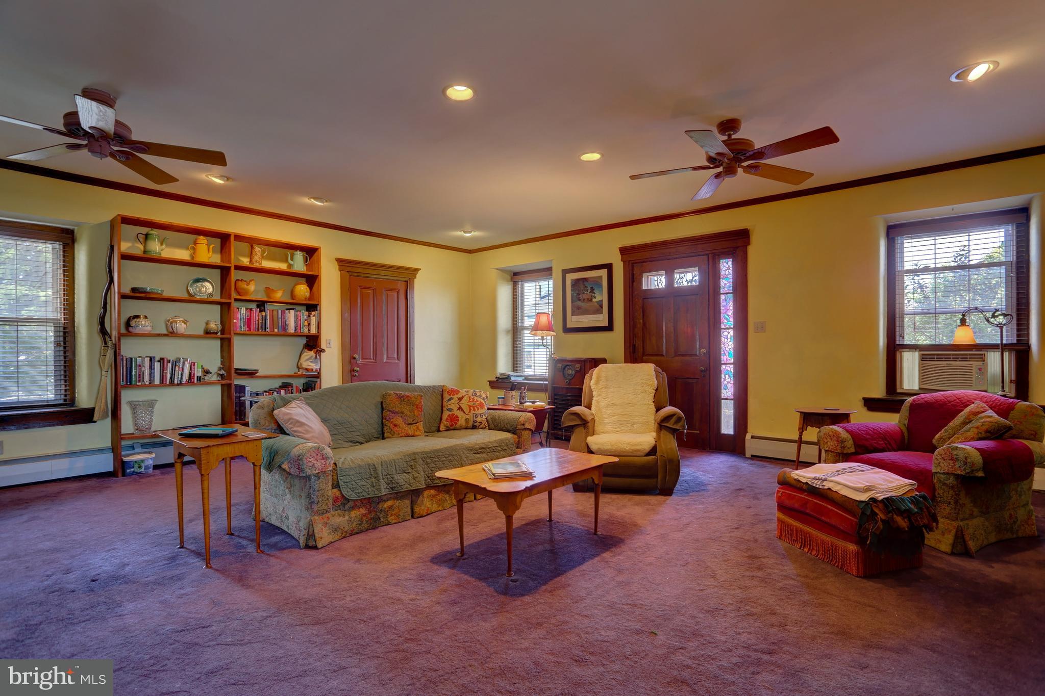 272 Upper Valley Road Christiana, PA 17509 - Photo 4 of 43