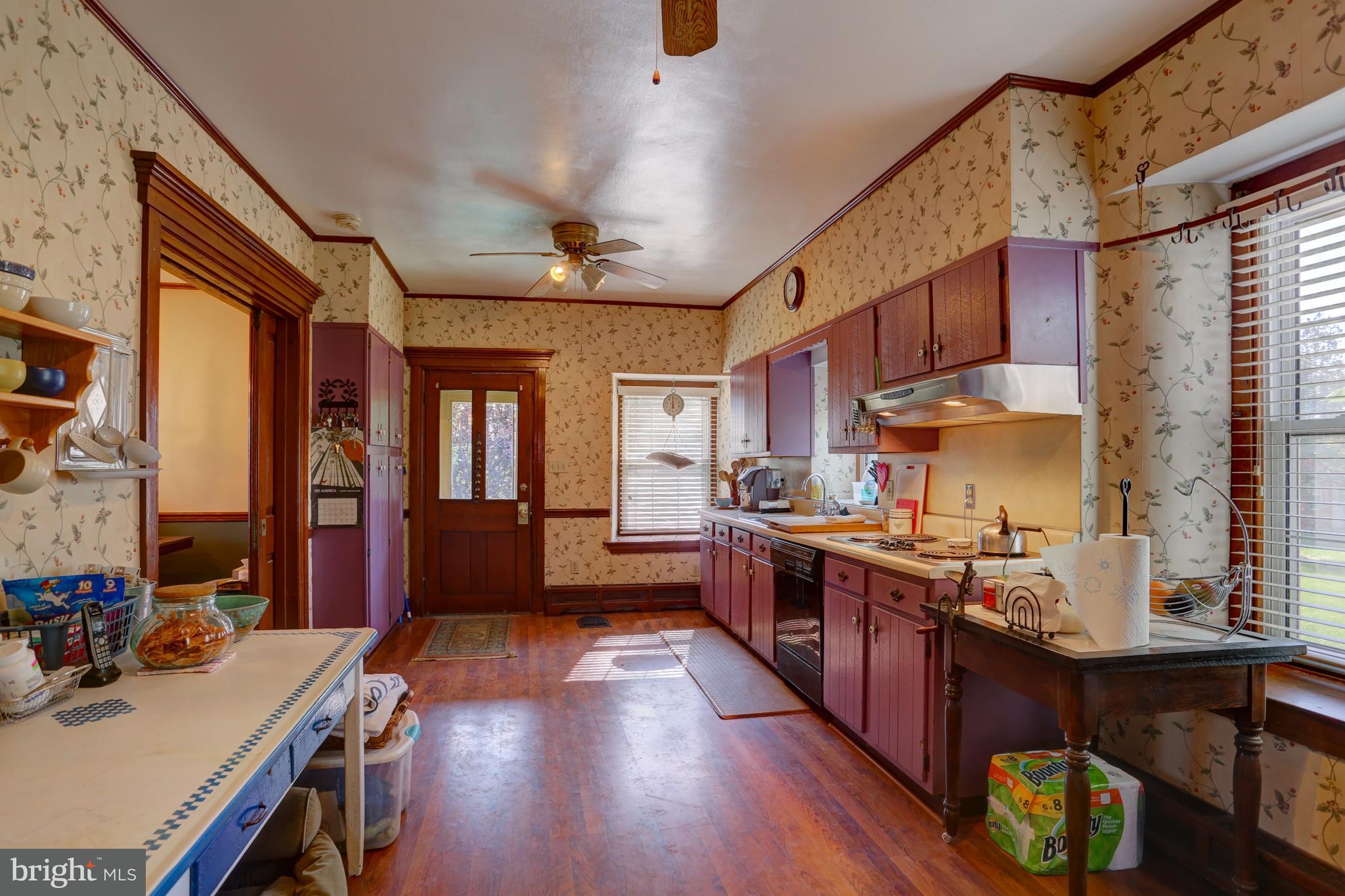272 Upper Valley Road Christiana, PA 17509 - Photo 8 of 43