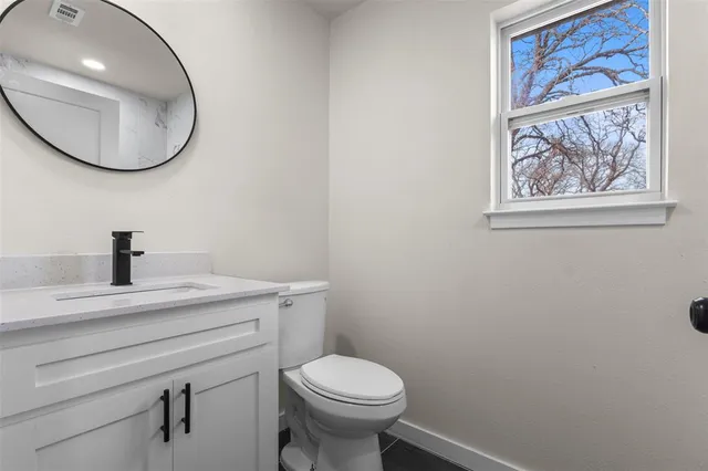 $395,000 | 1917 Windlea Drive, Euless, TX 76040