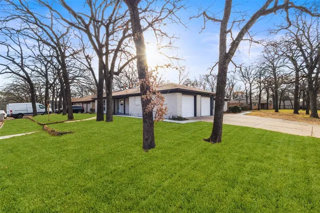 $395,000 | 1917 Windlea Drive, Euless, TX 76040