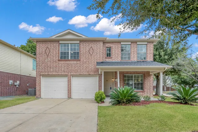 $315,000 | 17602 South Summit Canyon Drive, Houston, TX 77095