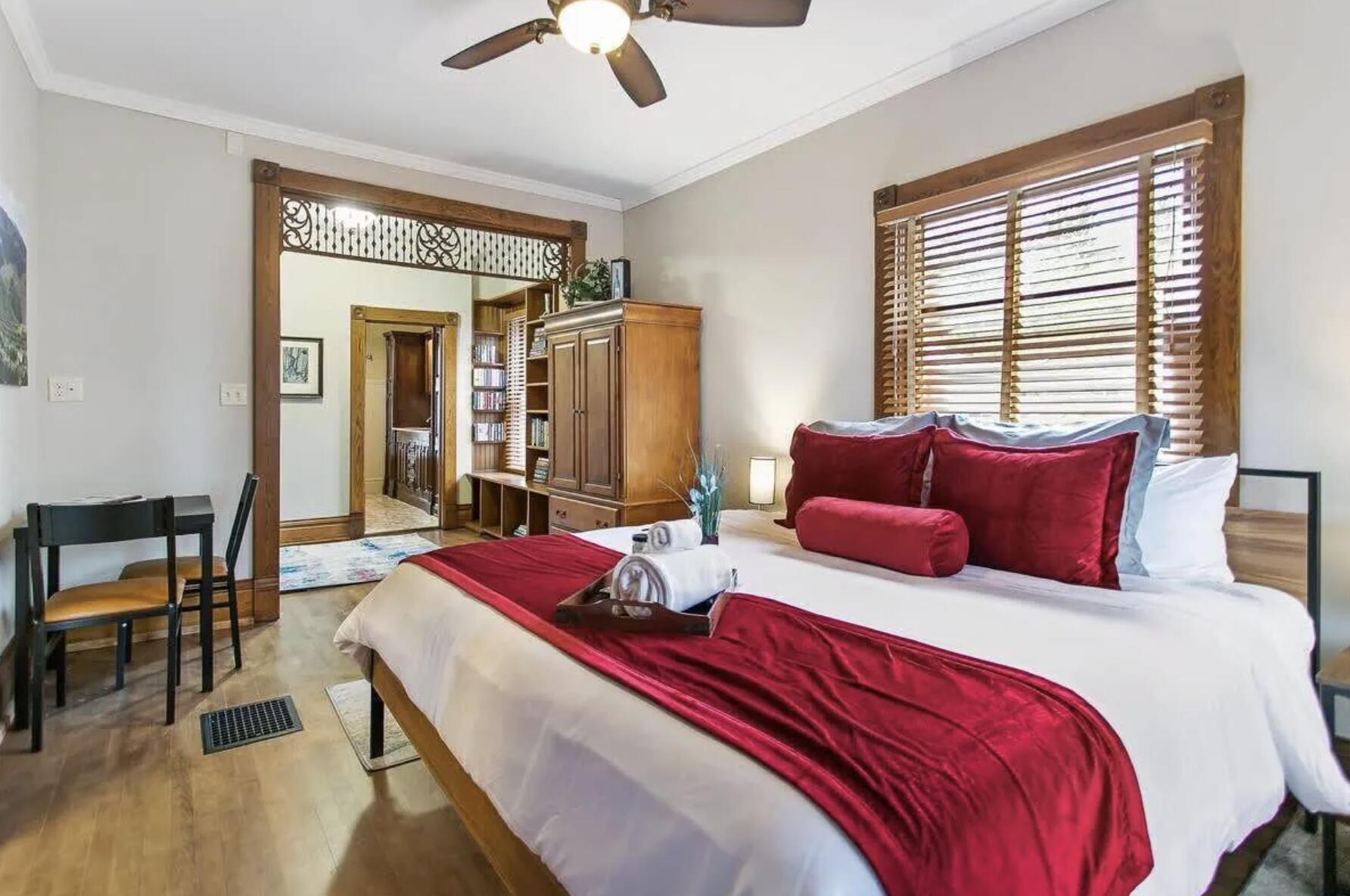 300 Ferry Street Douglas, MI 49406 - Photo 11 of 34 300 Ferry Primary 1 Bedroom