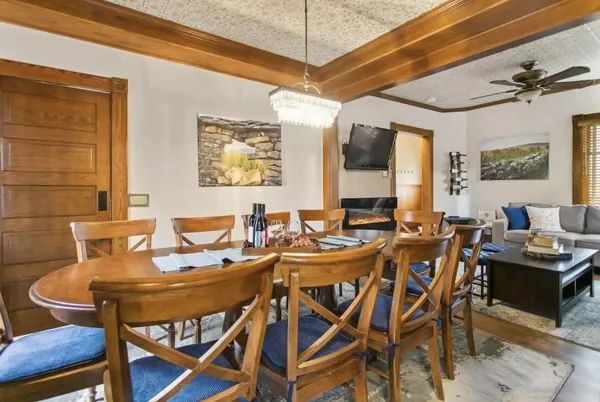 $1,100,000 | 300 Ferry Street, Douglas, MI 49406
