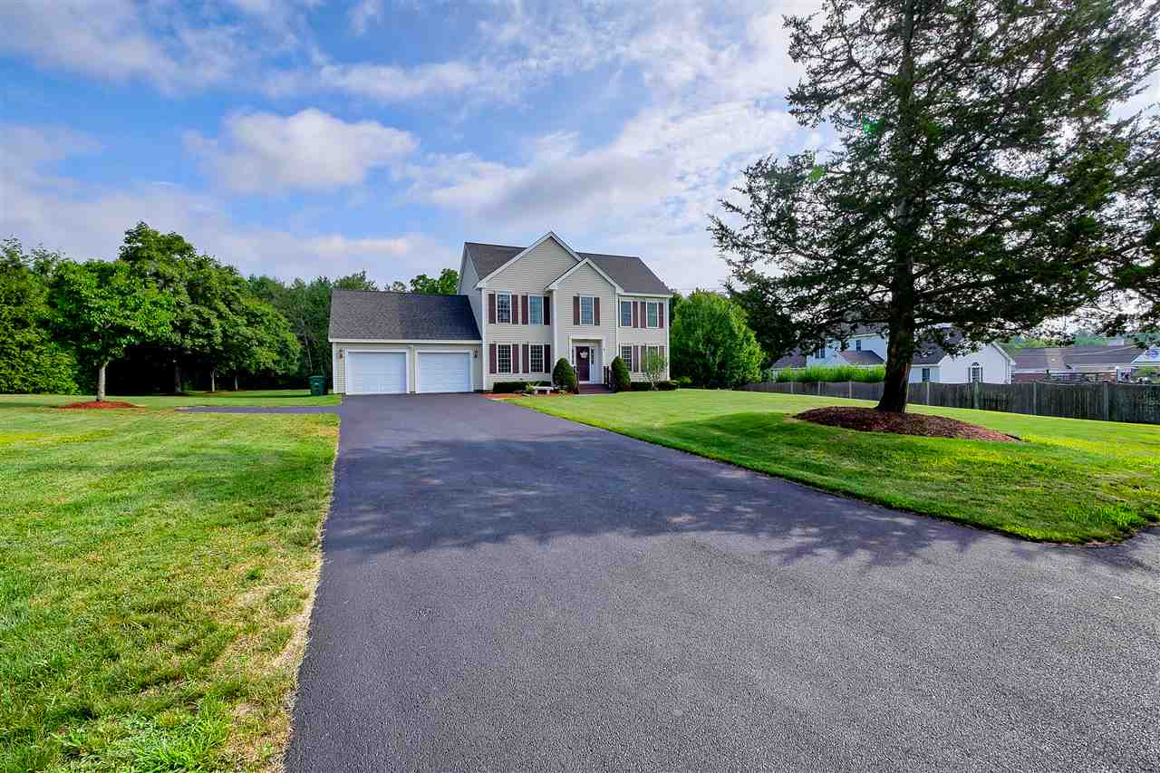 3 Gilson Road Nashua, NH 03062 - Photo 1 of 40 Gallery Image 1