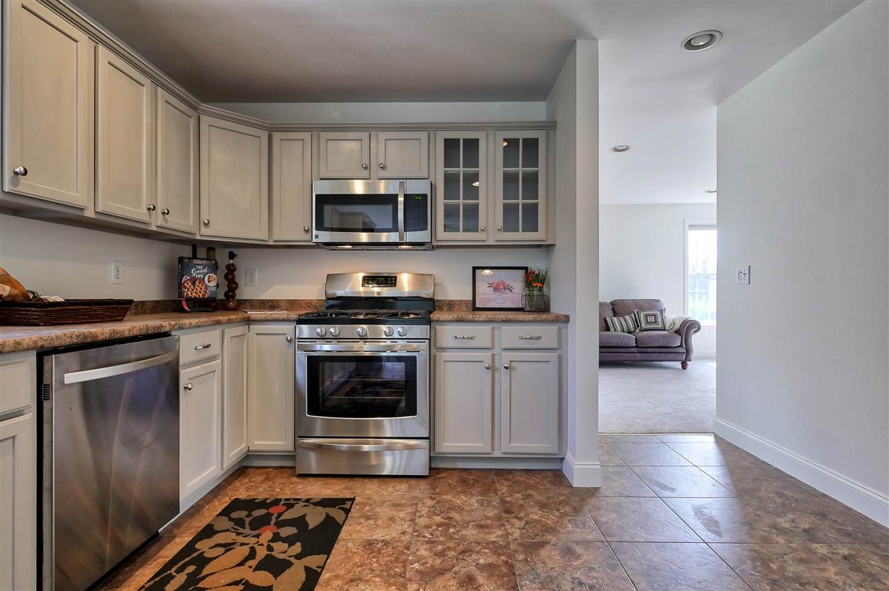 3 Gilson Road Nashua, NH 03062 - Photo 13 of 40 Gallery Image 13