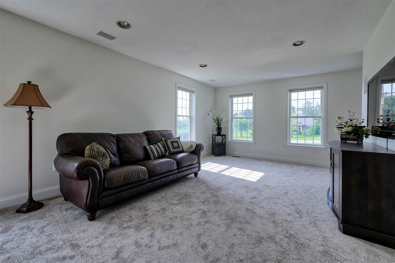 3 Gilson Road Nashua, NH 03062 - Photo 16 of 40 Gallery Image 16