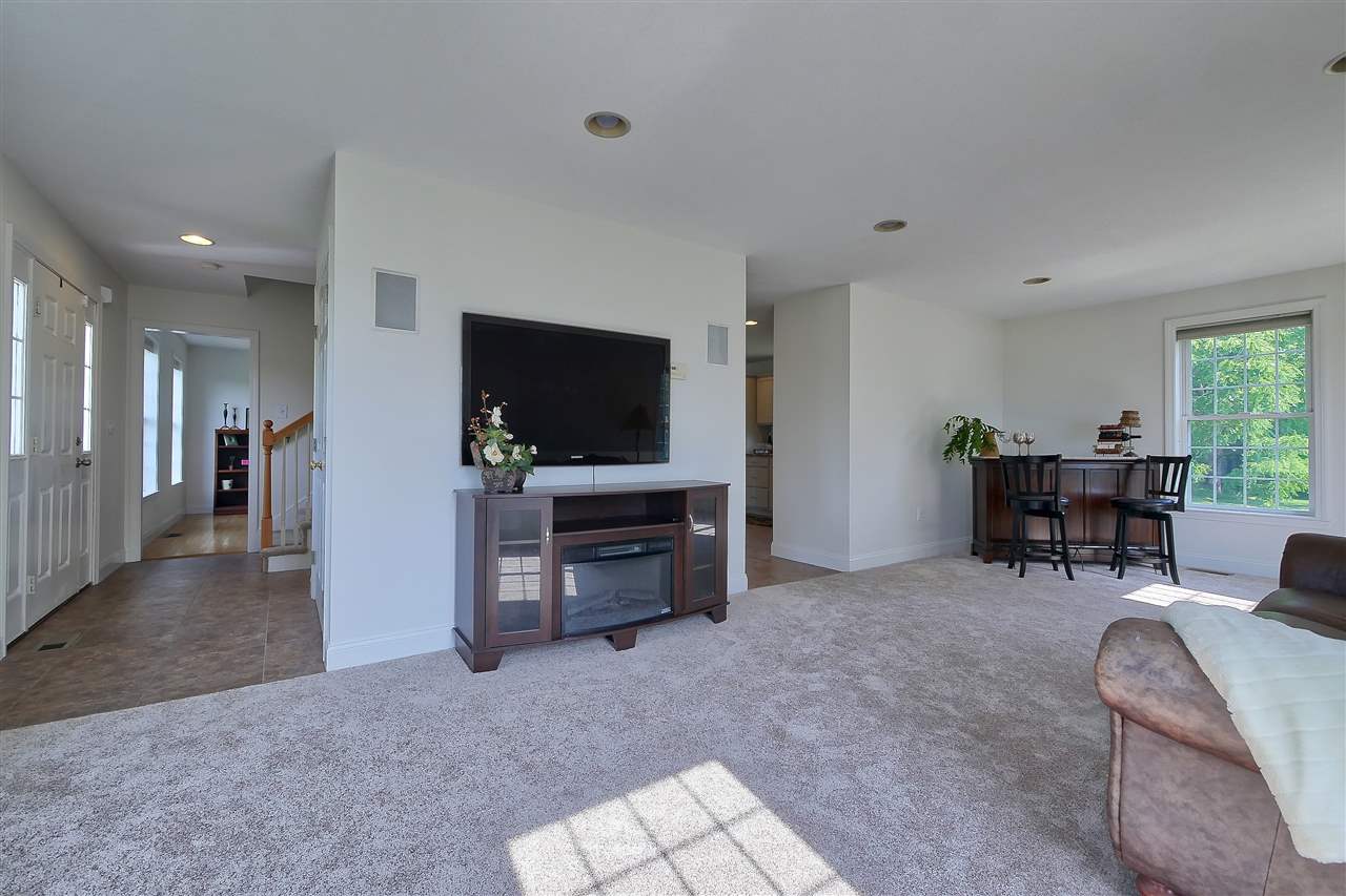 3 Gilson Road Nashua, NH 03062 - Photo 18 of 40 Gallery Image 18