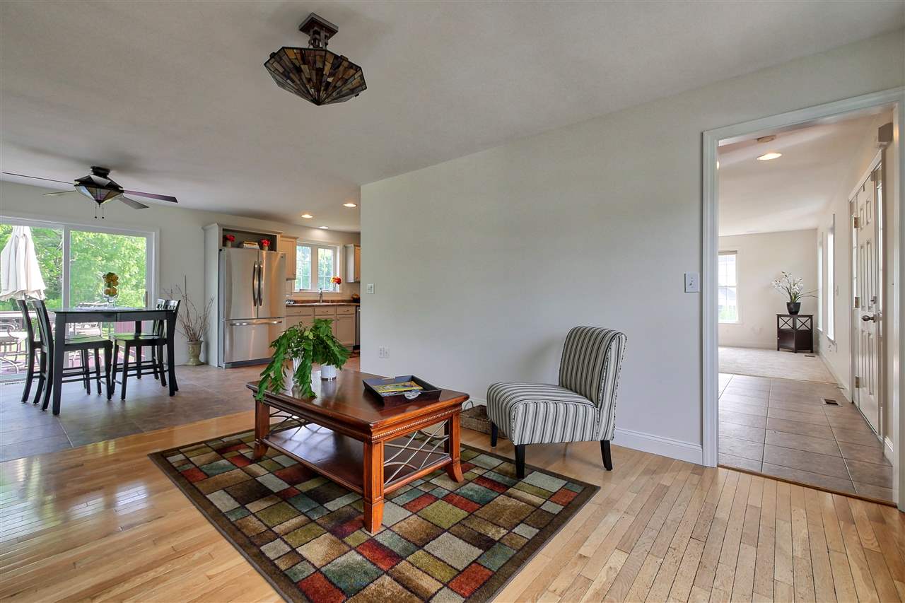 3 Gilson Road Nashua, NH 03062 - Photo 9 of 40 Gallery Image 9