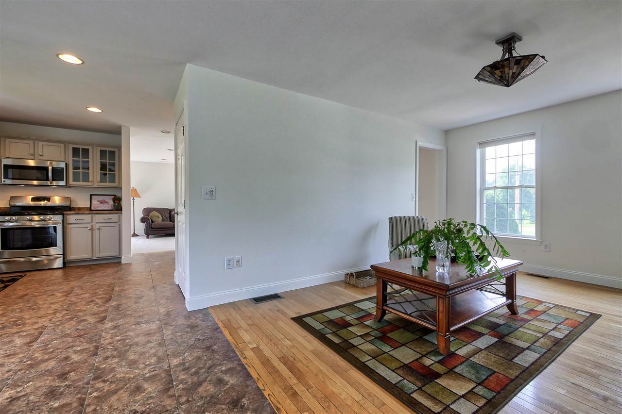 3 Gilson Road Nashua, NH 03062 - Photo 10 of 40 Gallery Image 10