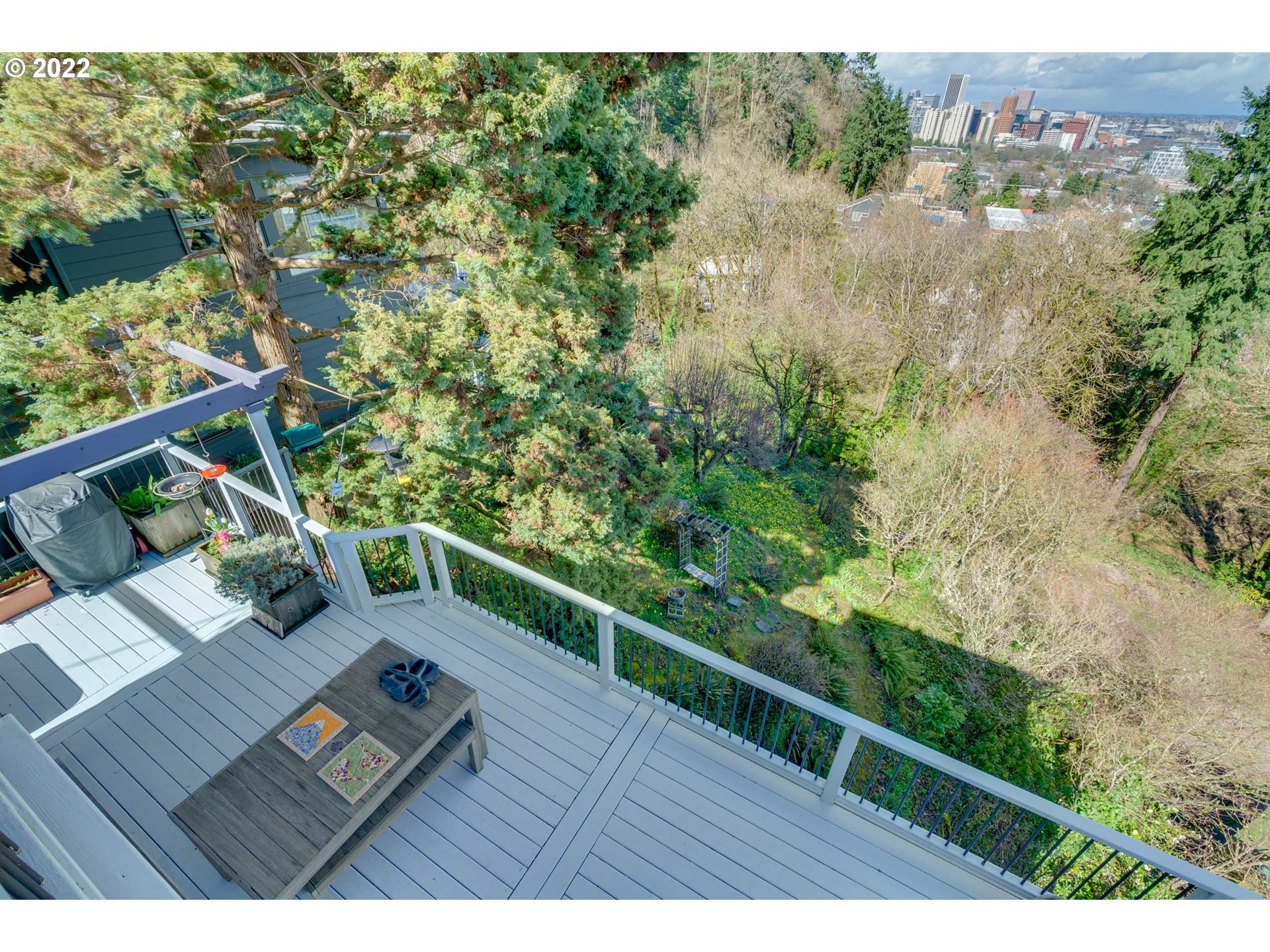 3976 Southwest Condor Avenue Portland, OR 97239 - Photo 26 of 32 Gallery Image 26