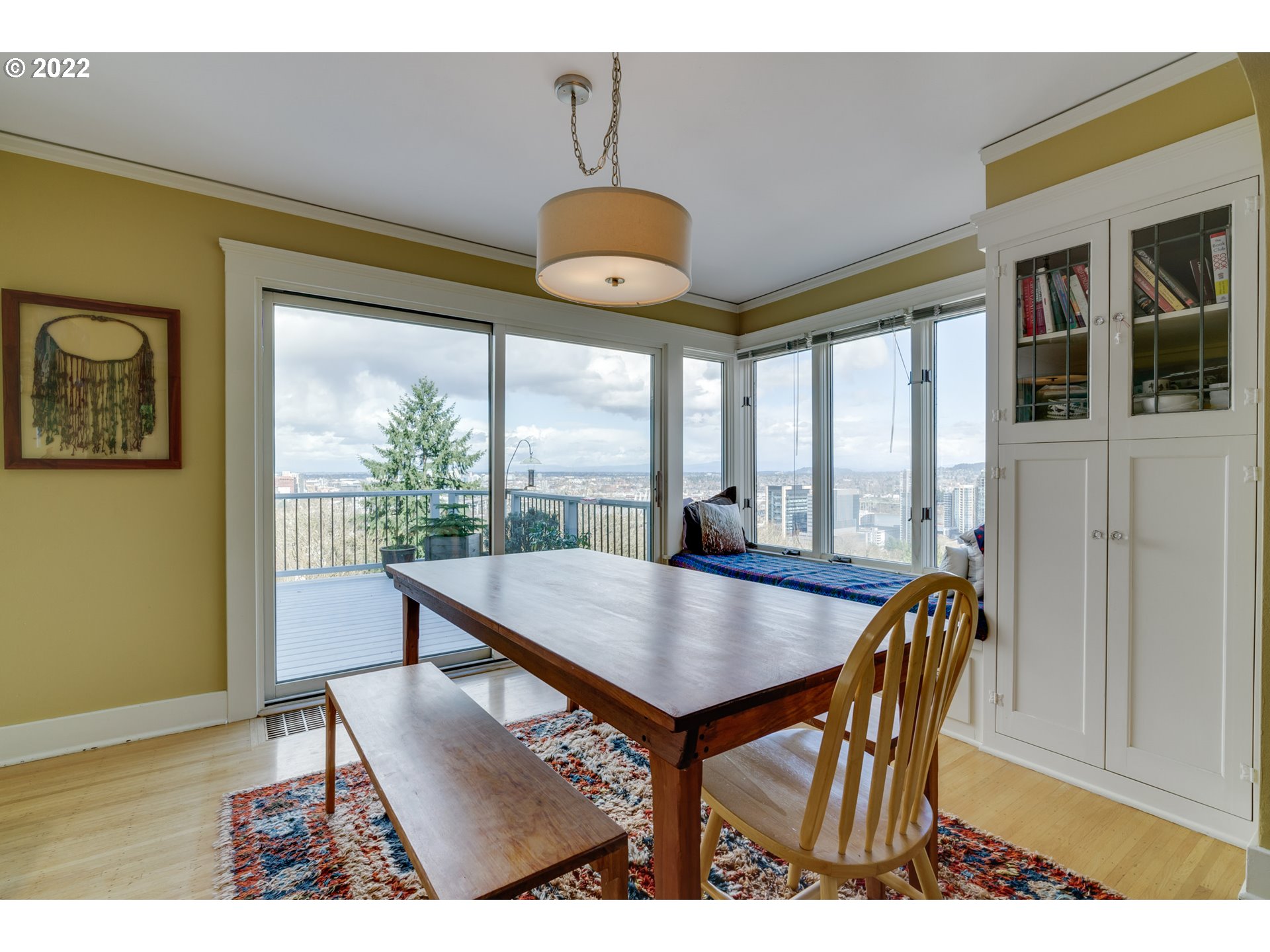 3976 Southwest Condor Avenue Portland, OR 97239 - Photo 4 of 32 Gallery Image 4