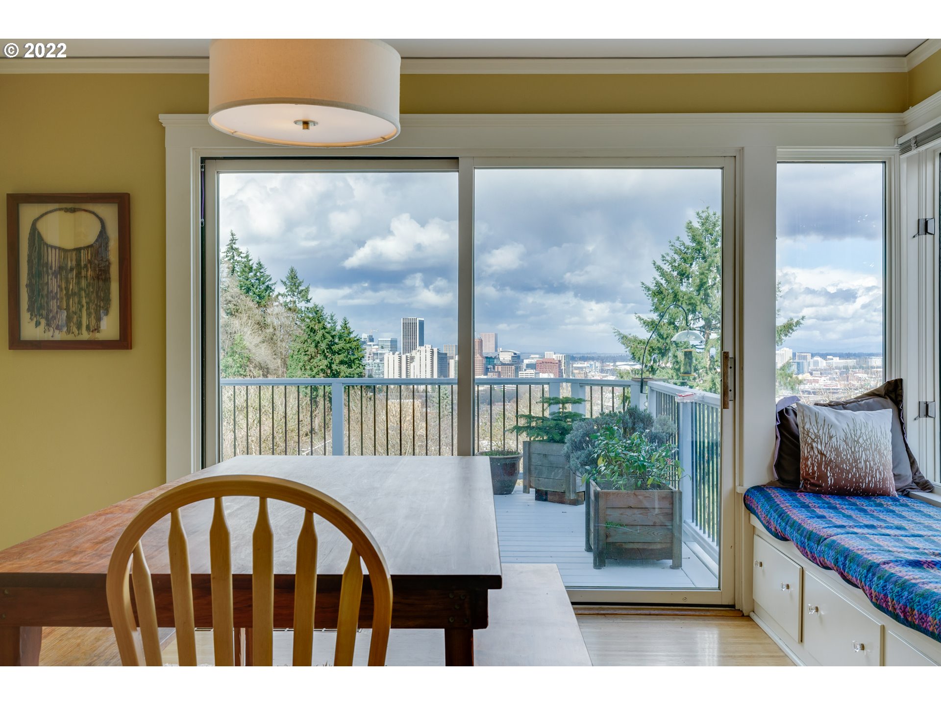 3976 Southwest Condor Avenue Portland, OR 97239 - Photo 6 of 32 Gallery Image 6