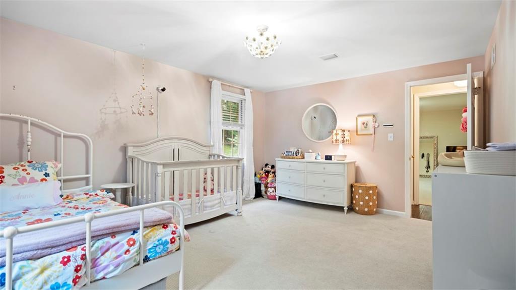609 Twin Pine Road Pittsburgh, PA 15215 - Photo 28 of 45 Gallery Image 28