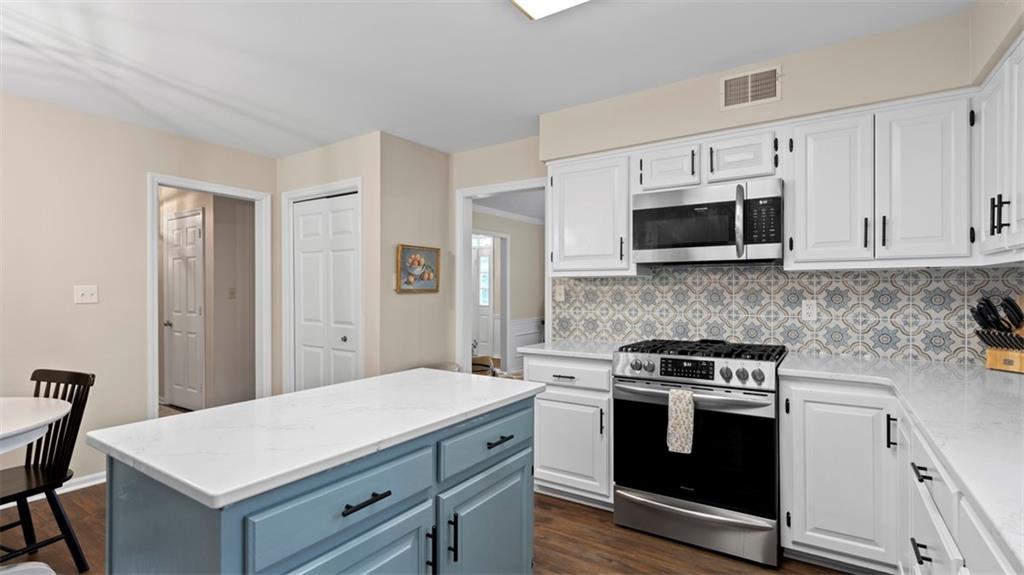 609 Twin Pine Road Pittsburgh, PA 15215 - Photo 8 of 45 Gallery Image 8