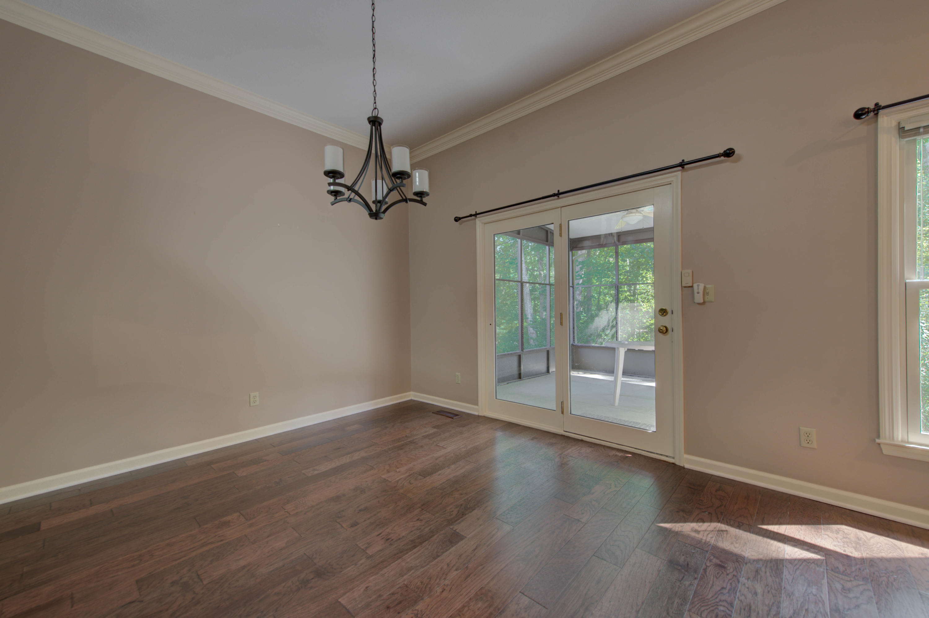 106 Blue Ridge Court Oak Ridge, TN 37830 - Photo 7 of 23 7 (1)
