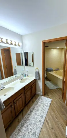 $389,000 | 1033 Interloch Court, Algonquin, IL 60102