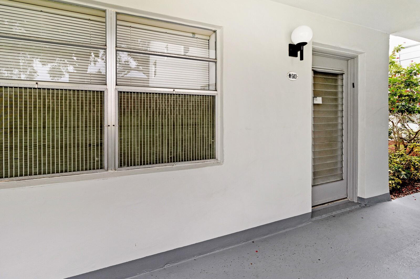 583 Normandy Lane, Unit 583 Delray Beach, FL 33484 - Photo 24 of 28 Photo 24