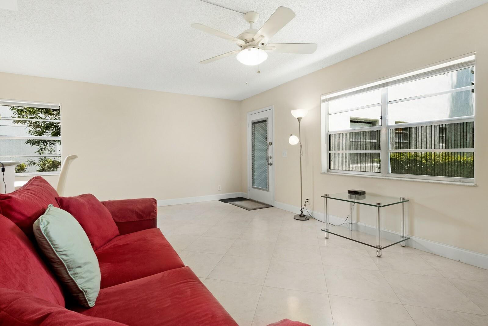 583 Normandy Lane, Unit 583 Delray Beach, FL 33484 - Photo 4 of 28 Photo 4