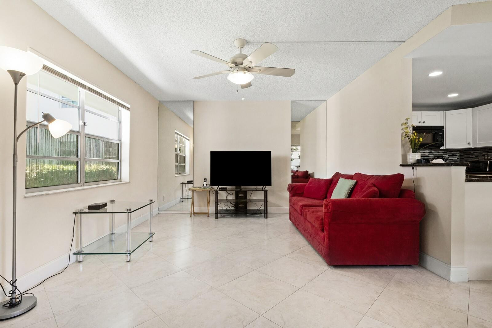 583 Normandy Lane, Unit 583 Delray Beach, FL 33484 - Photo 5 of 28 Photo 5