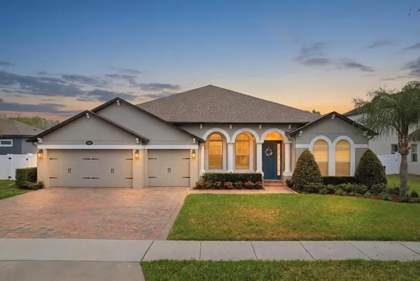$925,000 | 688 Fosters Grv Loop, Oviedo, FL 32765