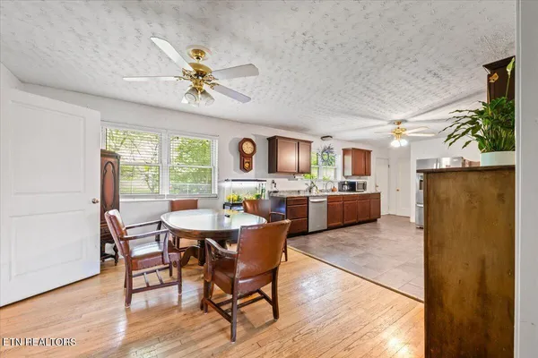 $295,000 | 1851 Seals Road, New Tazewell, TN 37825