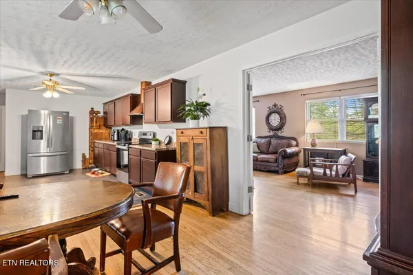 $295,000 | 1851 Seals Road, New Tazewell, TN 37825