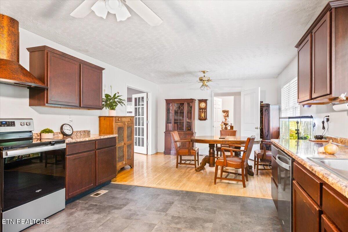 1851 Seals Road New Tazewell, TN 37825 - Photo 18 of 38 19-1851 Seals Rd