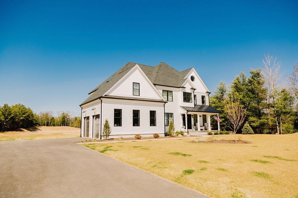 11 Brandywine Road Franklin, MA 02038 - Photo 3 of 42 Gallery Image 3