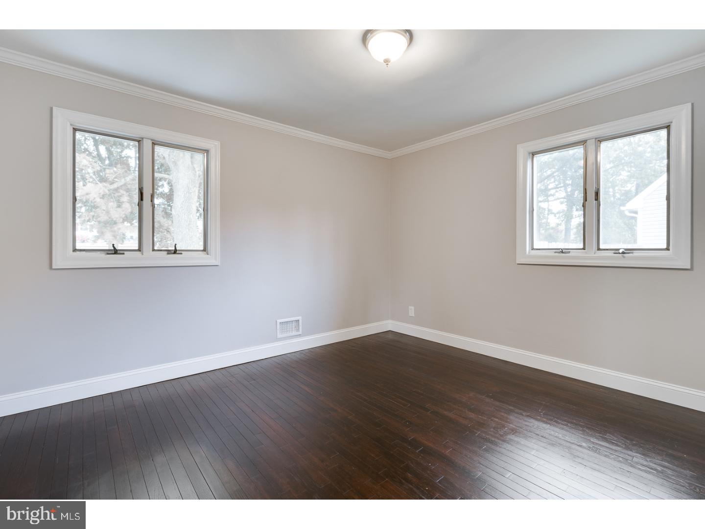 21 Endicott Road Hamilton, NJ 08690 - Photo 14 of 25
