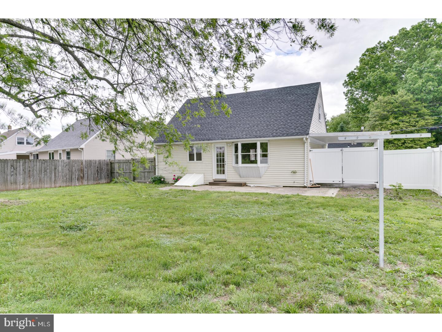 21 Endicott Road Hamilton, NJ 08690 - Photo 22 of 25