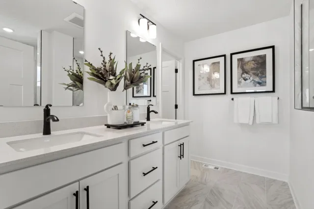 $669,712 | 2548 Aspen Drive, Shakopee, MN 55379