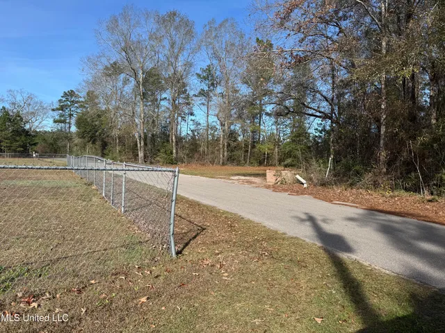 $235,000 | 259 Forest Lake Road, Beaumont, MS 39423