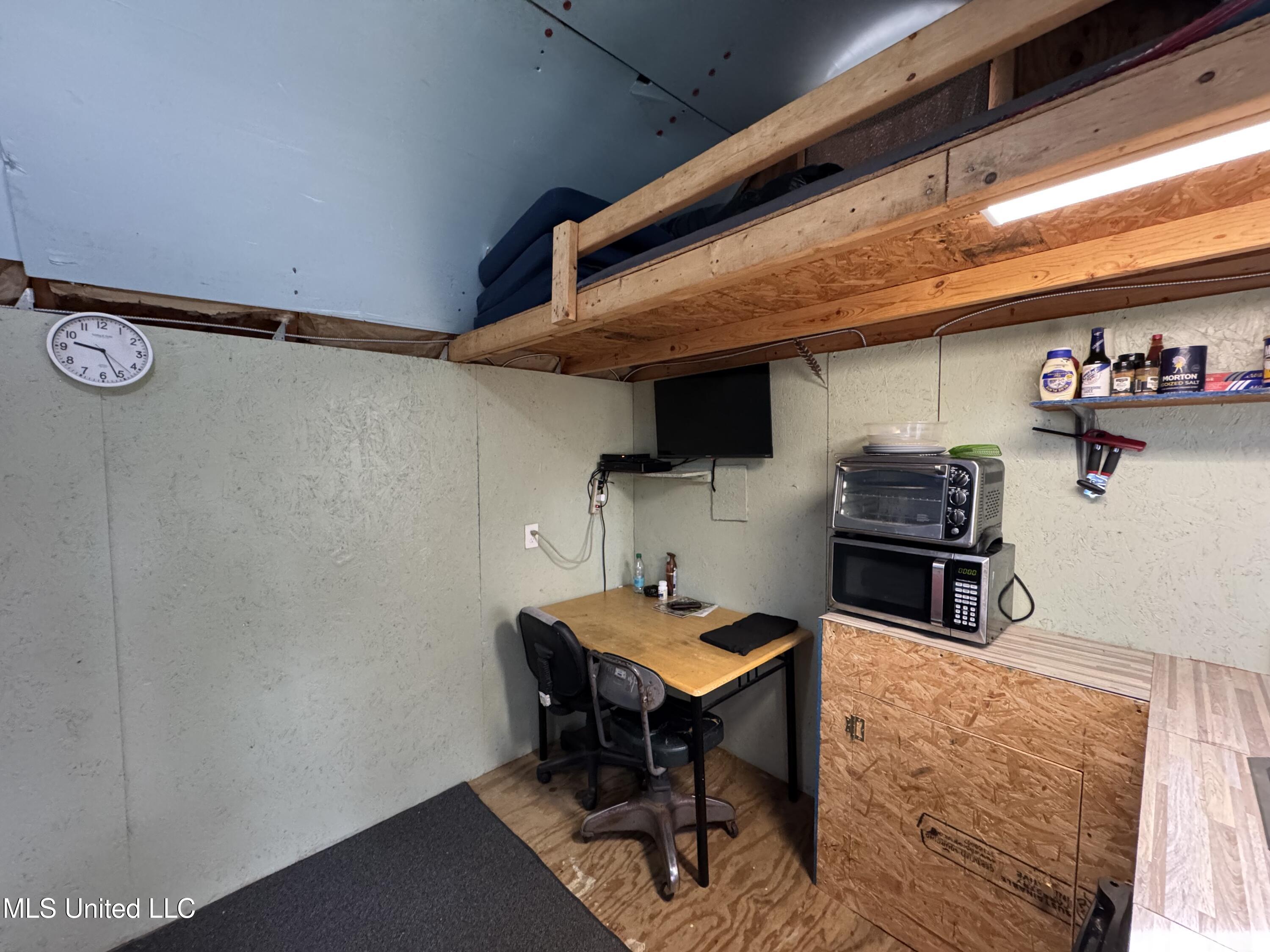 259 Forest Lake Road Beaumont, MS 39423 - Photo 10 of 62 IMG_1530