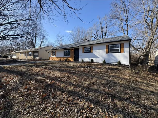 $165,000 | 10906 Ewing Avenue, Kansas City, MO 64134