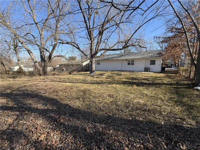 $165,000 | 10906 Ewing Avenue, Kansas City, MO 64134