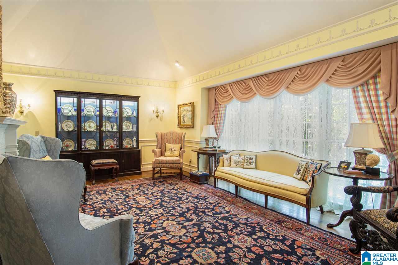 460 Green Glade Road Birmingham, AL 35244 - Photo 4 of 50