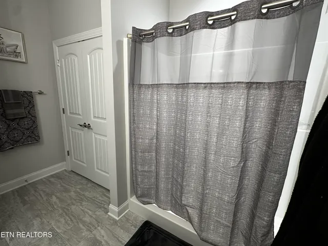 $405,000 | 7360 Willow Path Lane, Knoxville, TN 37918