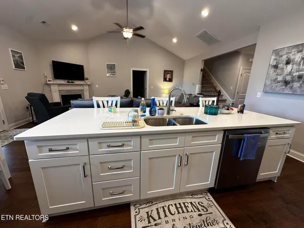 $375,000 | 7360 Willow Path Lane, Knoxville, TN 37918