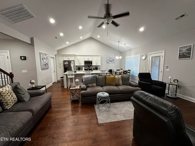 $405,000 | 7360 Willow Path Lane, Knoxville, TN 37918