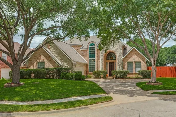 $719,000 | 2700 Lake Breeze Lane, Flower Mound, TX 75022