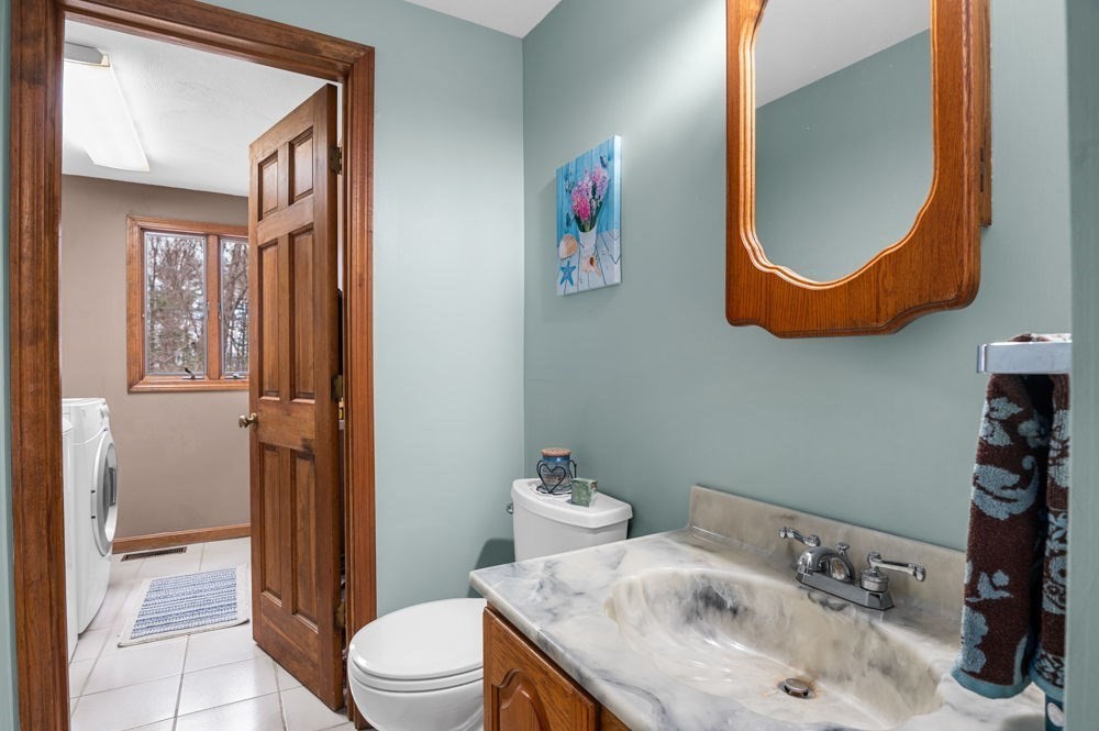 147 Catamount Road Tewksbury, MA 01876 - Photo 9 of 38 Gallery Image 9