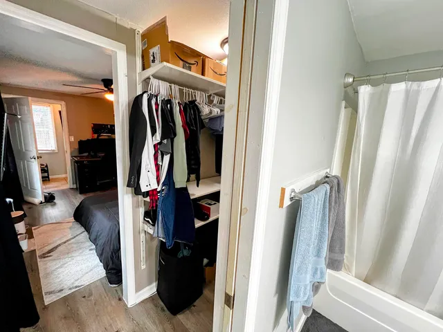 $3,600 | 400 Murat Street, Tallahassee, FL 32304