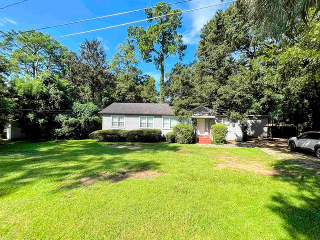 $3,600 | 400 Murat Street, Tallahassee, FL 32304