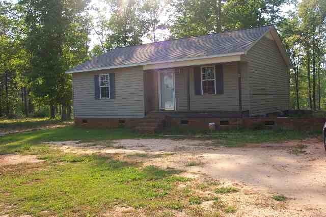 322 Hawthorne Road Honea Path, SC 29654 - Photo 1 of 9
