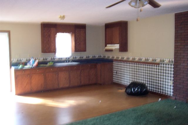 322 Hawthorne Road Honea Path, SC 29654 - Photo 4 of 9