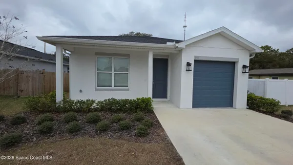 $2,100 | 1640 Elizabeth Avenue, Titusville, FL 32780