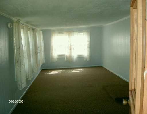 1374 Fotler Street Springfield, OH 45504 - Photo 4 of 8