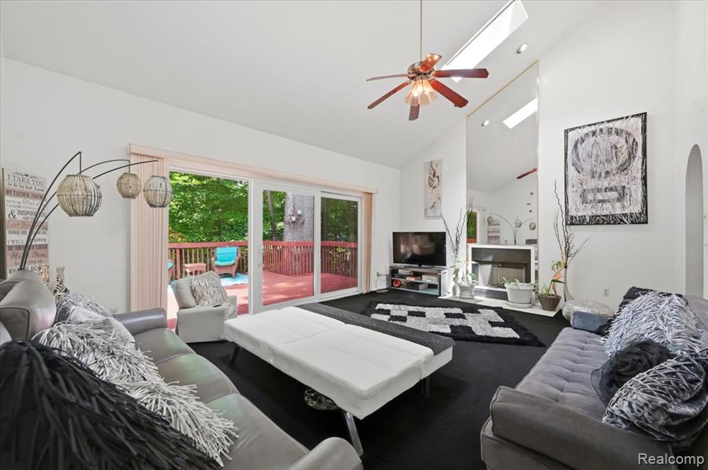 23605 Beech Road Southfield, MI 48033 - Photo 16 of 43