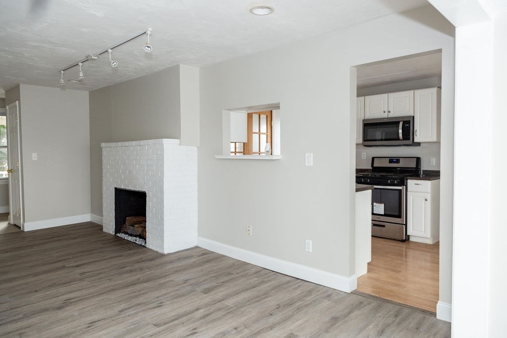30 Porrazzo Road, Unit 2 Hull, MA 02045 - Photo 16 of 24 Gallery Image 16