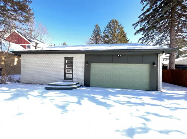 $447,000 | 1508 Boone Avenue North, Golden Valley, MN 55427